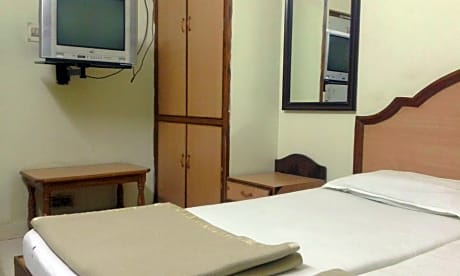 Budget Double Room with Fan