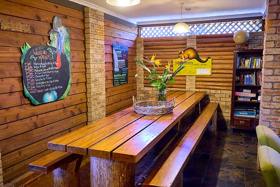 On The Wallaby Eco Lodge