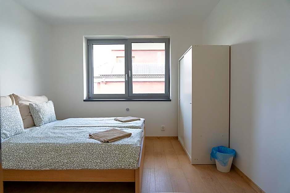 The Dante Villa Apartments