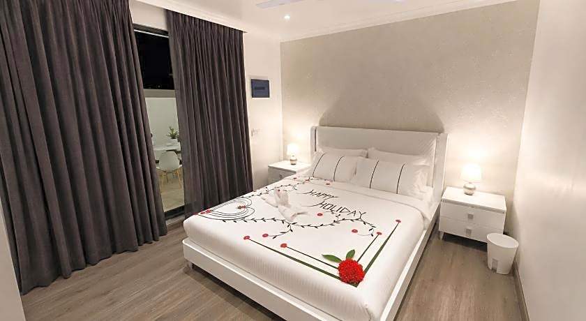 SIS Tourist Villa
