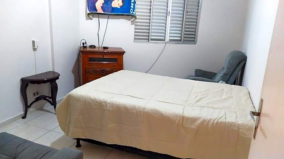 Apartamento praia do tombo Guarujá