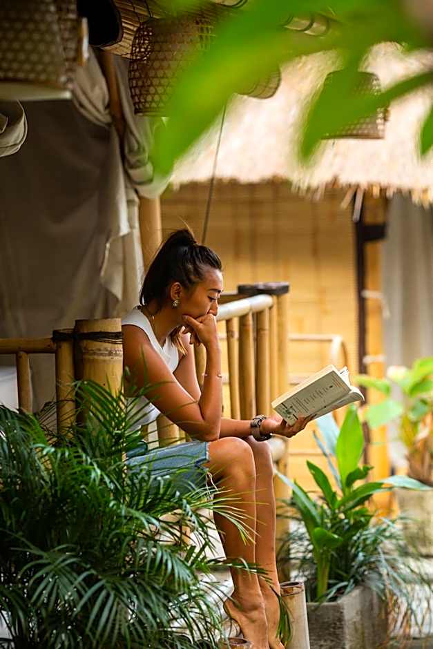 Salty Shakas Bamboo Stay Canggu