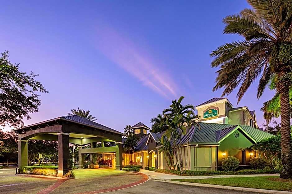 La Quinta Inn & Suites by Wyndham Fort Lauderdale Plantation