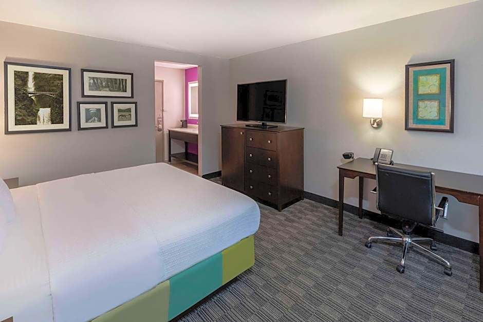 La Quinta Inn & Suites by Wyndham Houston Northwest