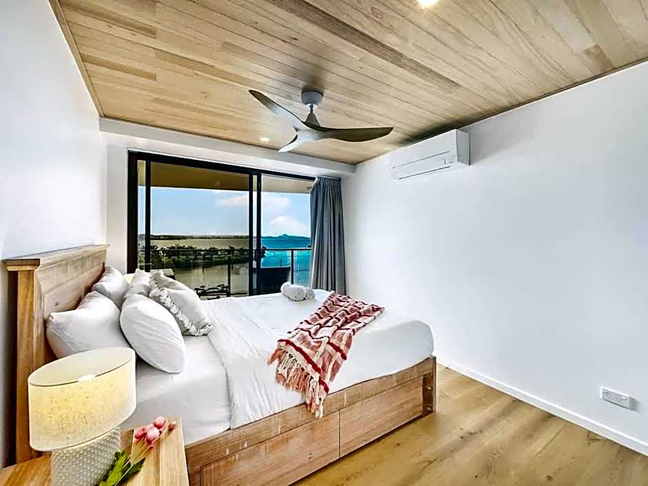 Breathtaking Views - Point Cartwright Bliss