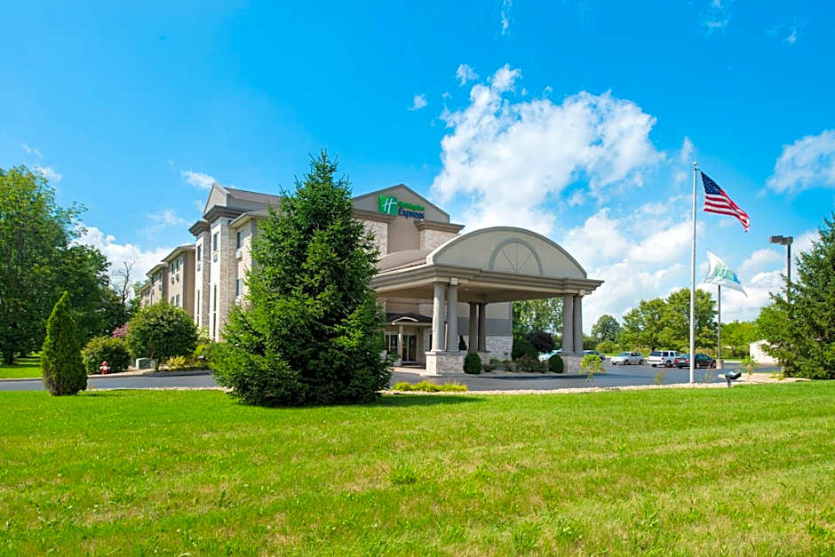 Holiday Inn Express & Suites Bucyrus by IHG