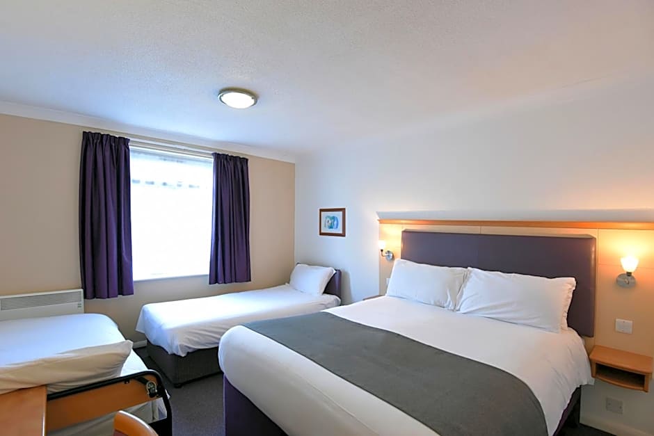 Lea Gate by Greene King Inns