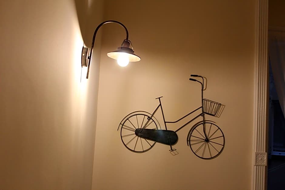 Victoria House Hostel