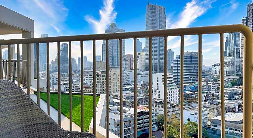 Mercure Bangkok Surawong