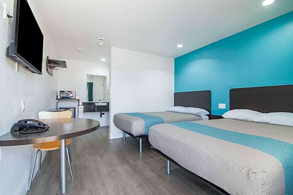 Motel 6-Moreno Valley, CA - Perris