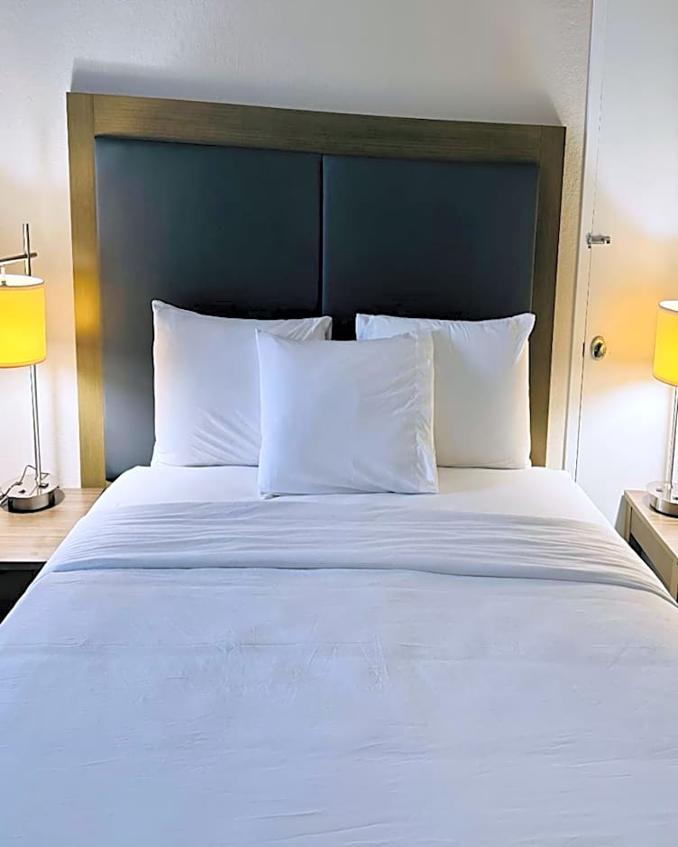 Silver Beach Hotel