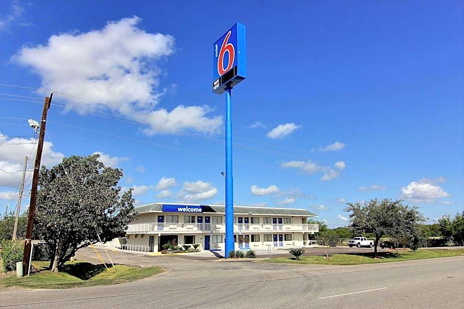 Motel 6-Kingsville, TX