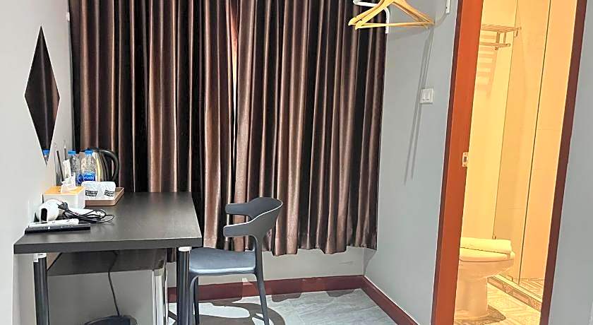 Aowmana Hotel