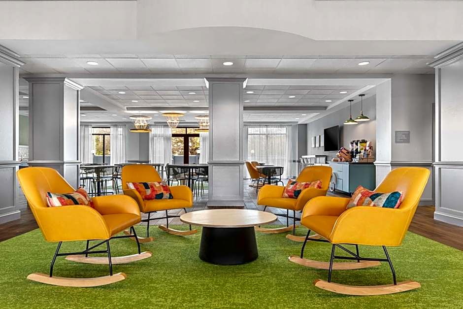 Spark By Hilton Charlotte Tyvola I-77