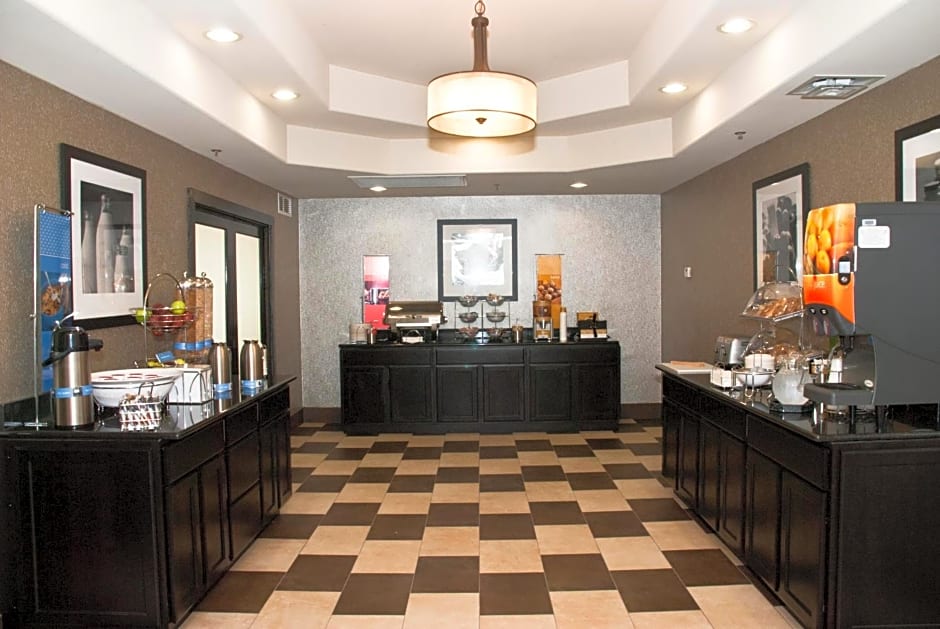 Hampton Inn Maumelle