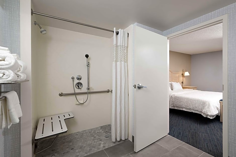 Hampton Inn By Hilton - Suites Cape Cod-West Yarmouth