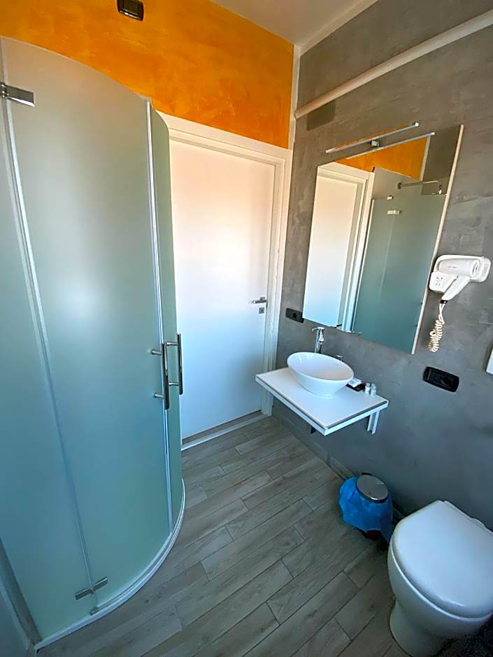 B2In Suite & Office