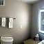 Holiday Inn Express & Suites Marquette By IHG