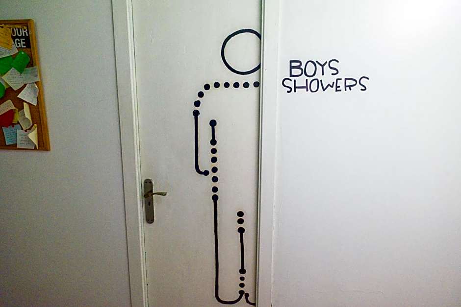 Diagonal House Hostel