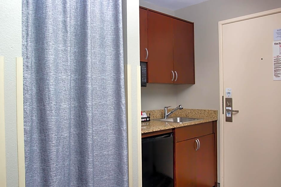 Belltown Inn