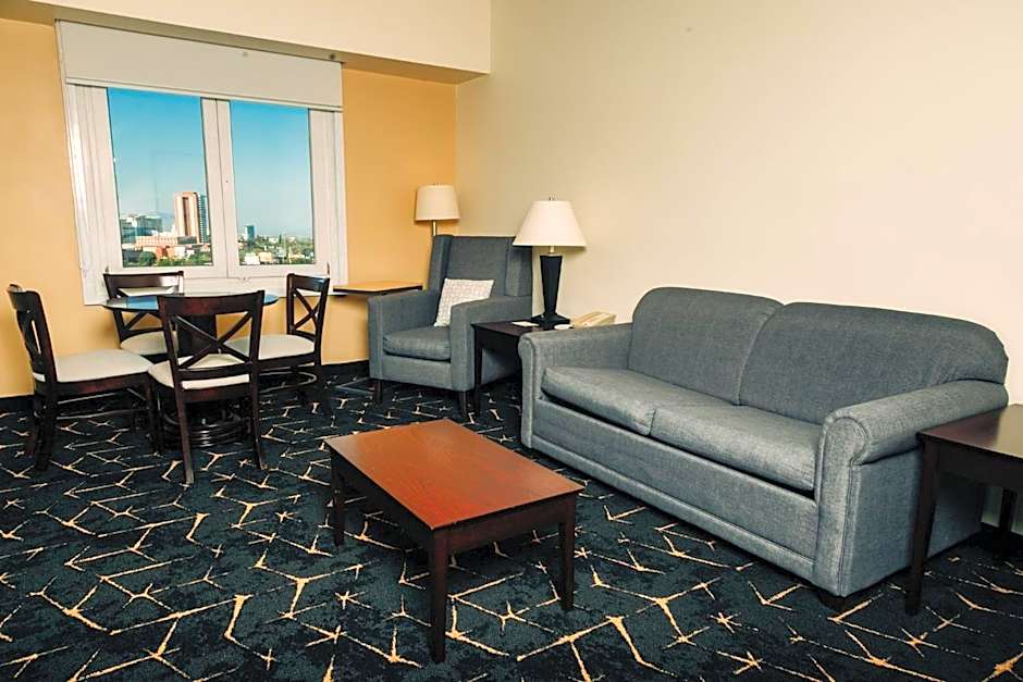 Holiday Inn San Salvador By IHG