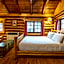 Storm Mountain Lodge & Cabins