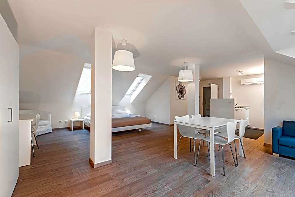 Photo 1 of 10 of Studio Apartment
