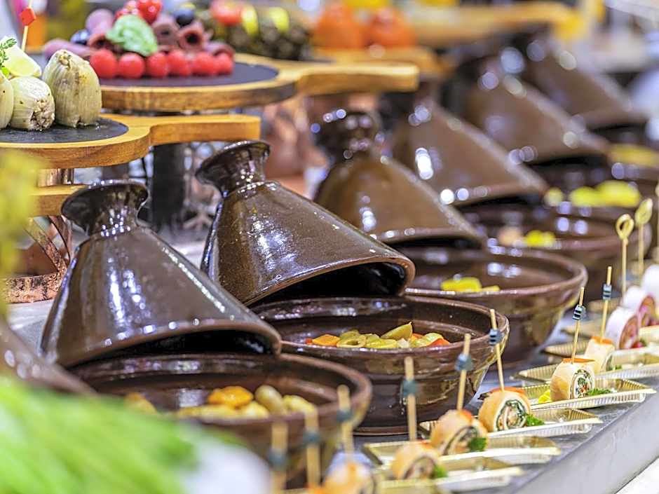 Rixos Premium Magawish Suites and Villas