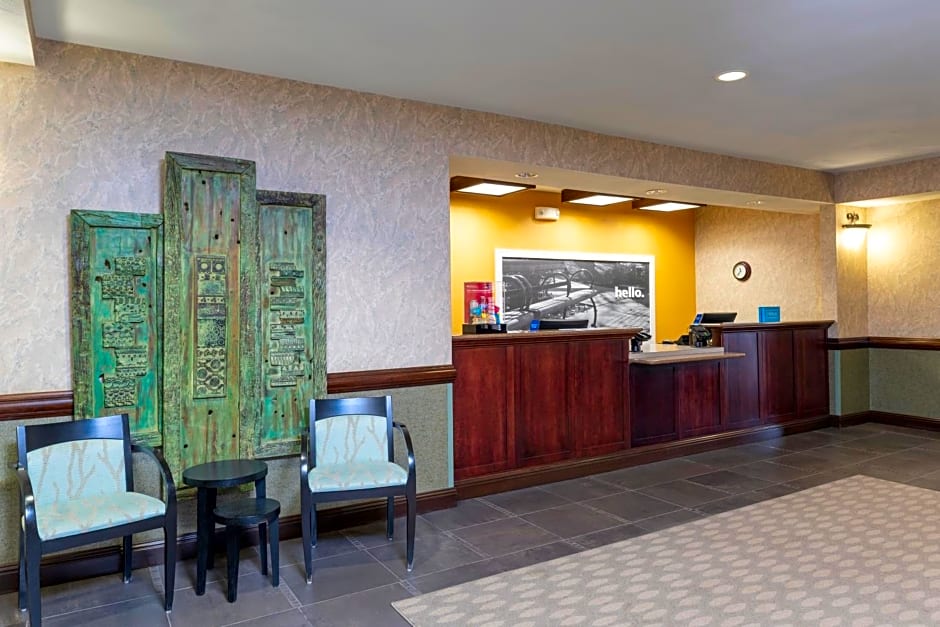 Hampton Inn & Suites Valparaiso