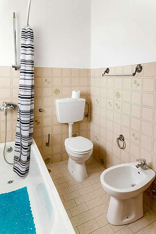 Lagos Central Suite DBV Guesthouse