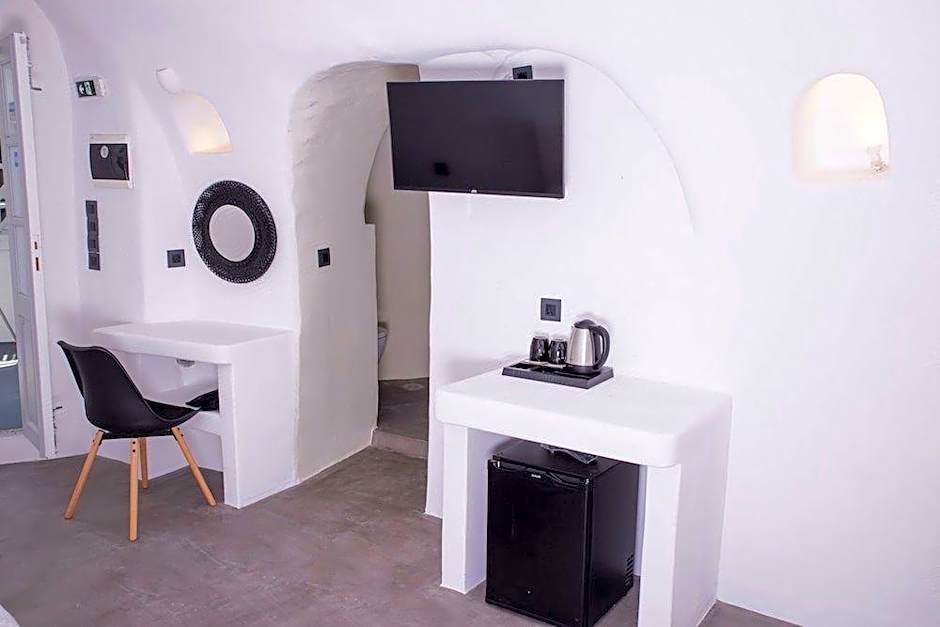 Georgis Apartments