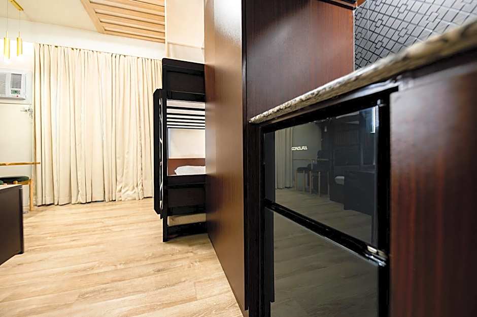 THE SUITE by The Hiltons