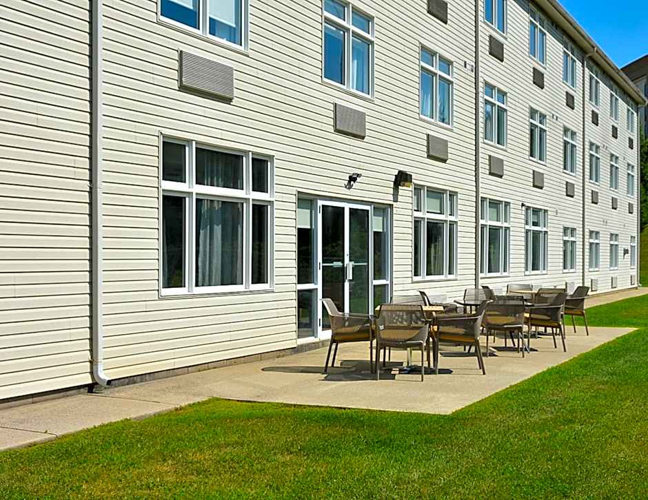 Four Points by Sheraton Barrie