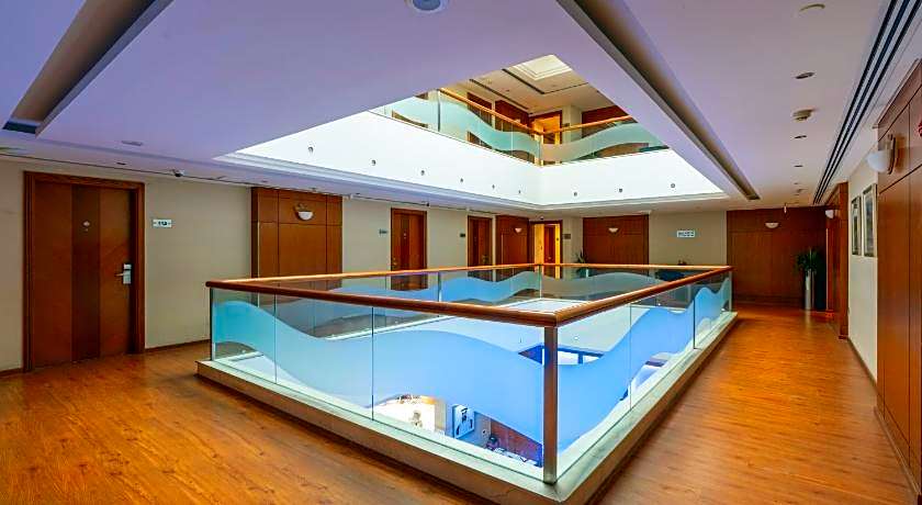 Lavender Hotel Sharjah