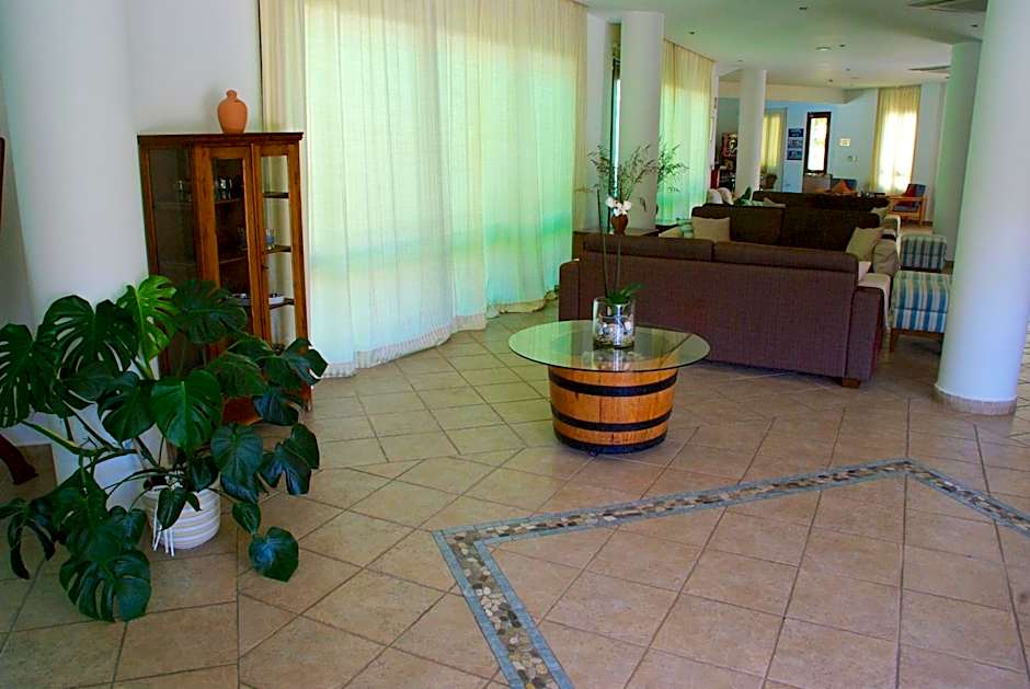 Hylatio Tourist Village