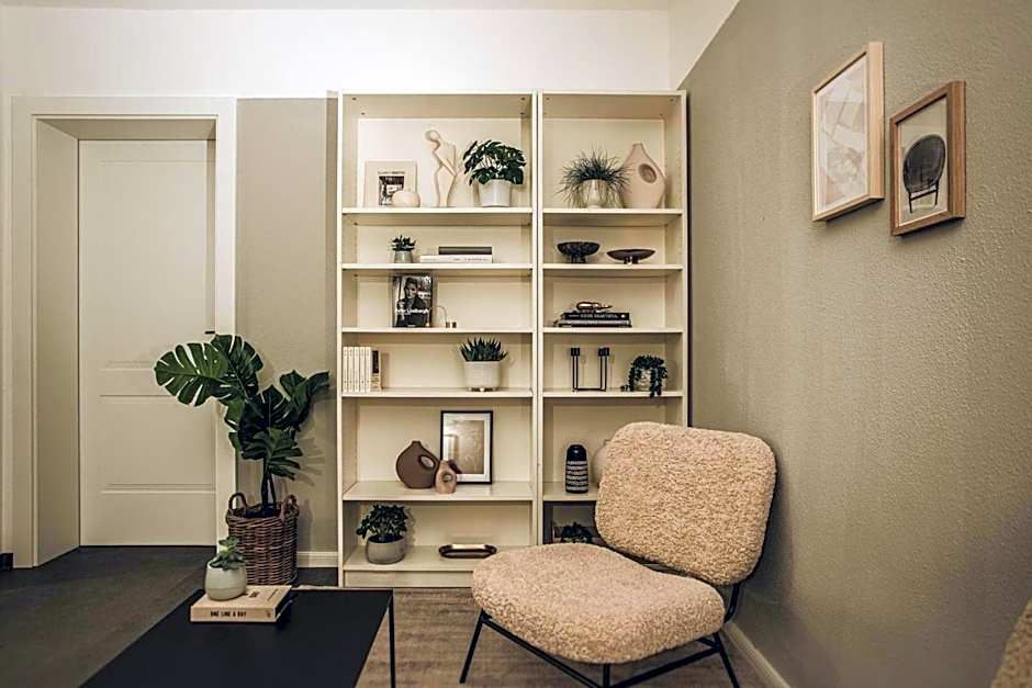 Oskar Apartments