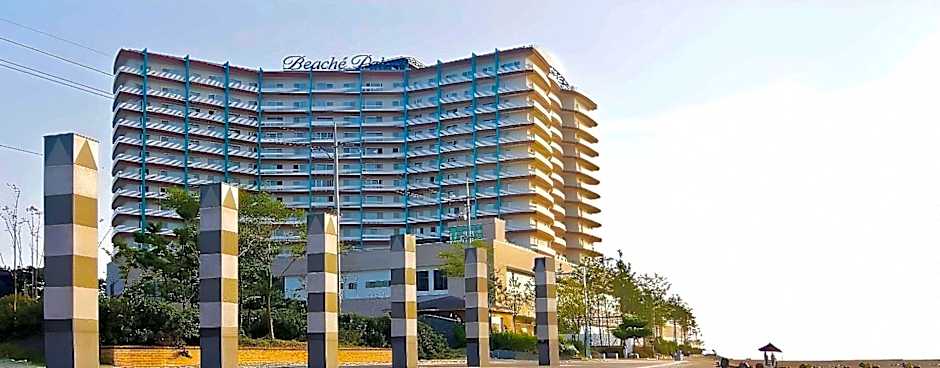 Beache Palace