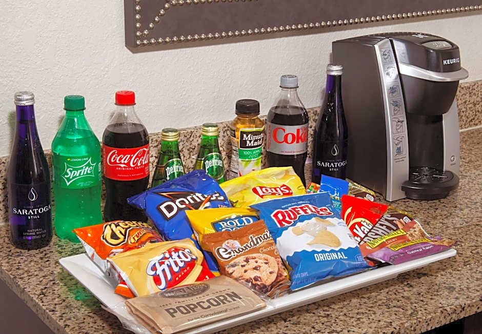 Embassy Suites by Hilton Philadelphia Airport