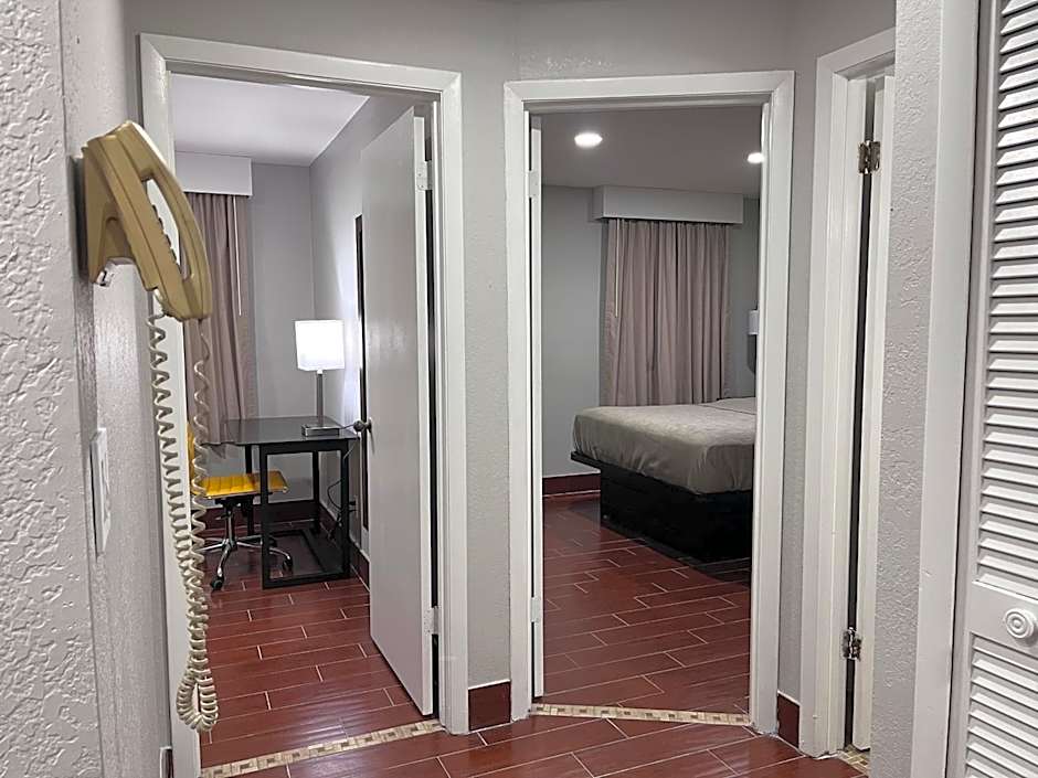 Travelodge by Wyndham Suites St Augustine