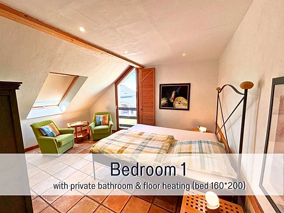 PAULIS cozy 4-bedroom vacation home - with 4 bathrooms sun terrace & sauna, nice to hike & bike, to chil & meet