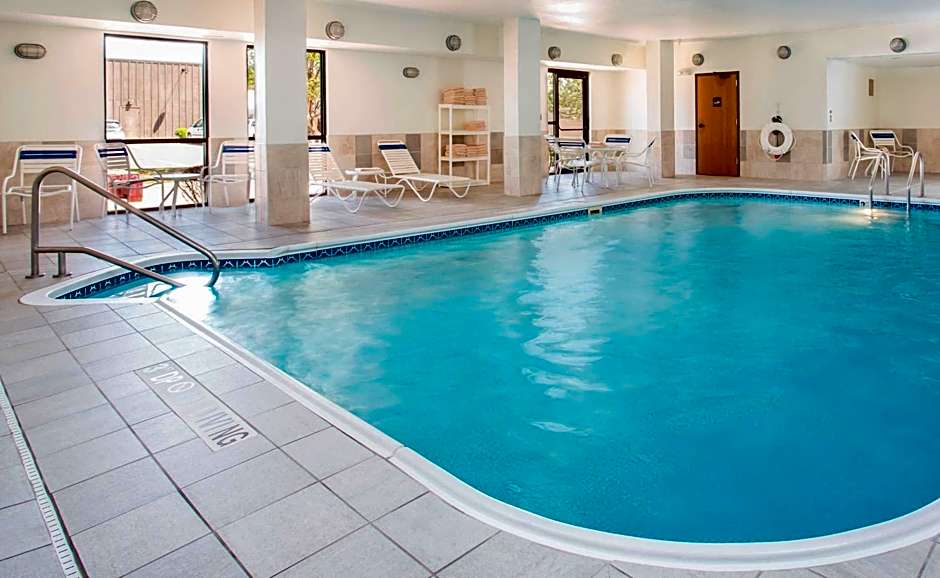 Hampton Inn By Hilton Shawnee