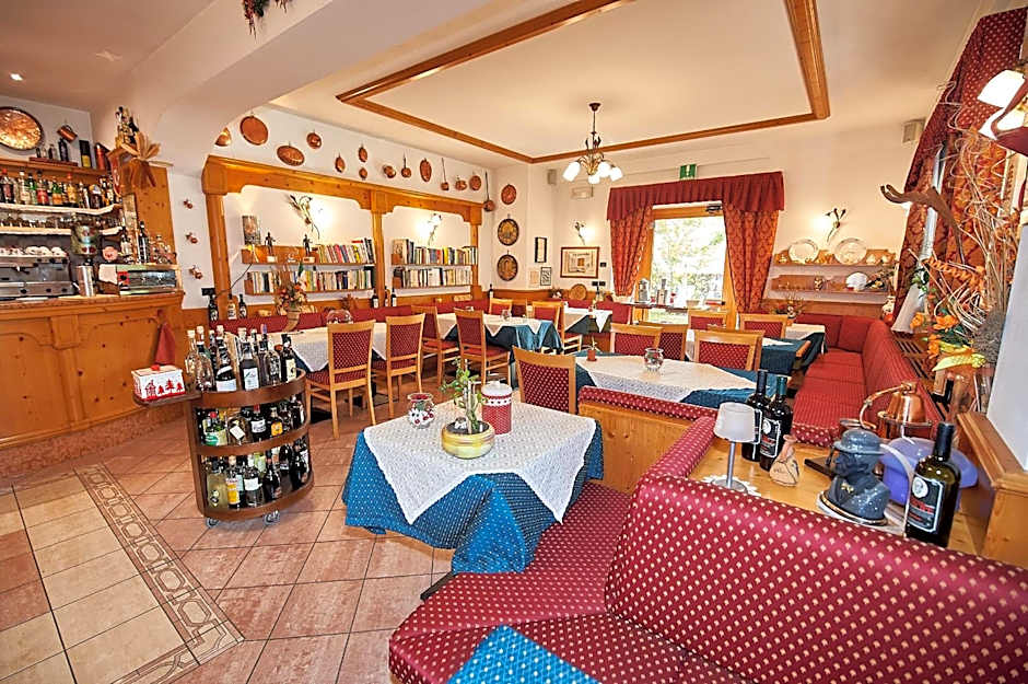 HOTEL La Locanda