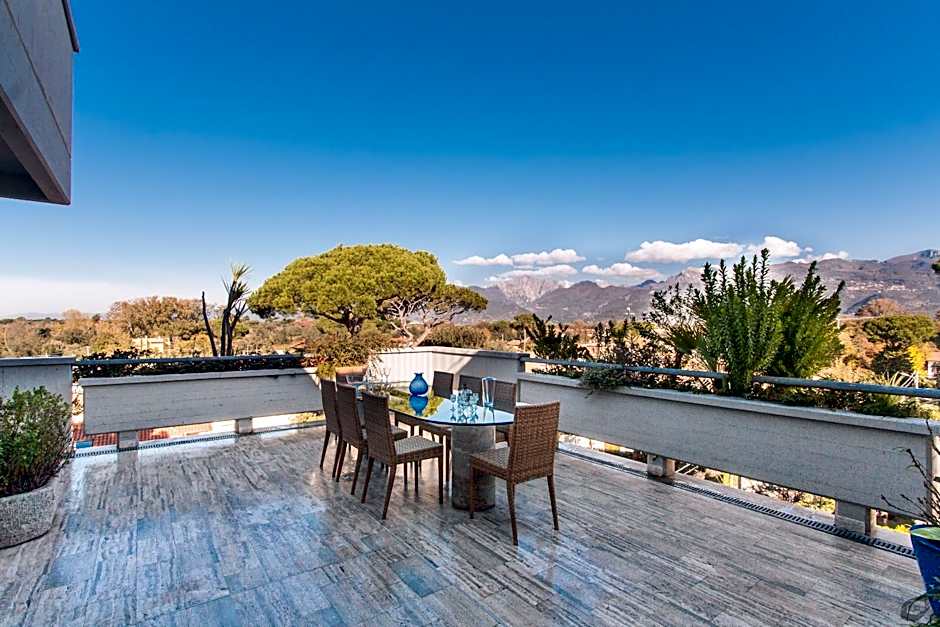 Verdeluna ApartHotel