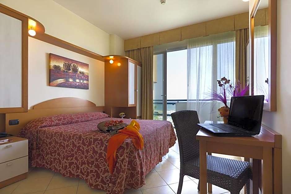 Hotel Palm Beach B&B SEA VIEW