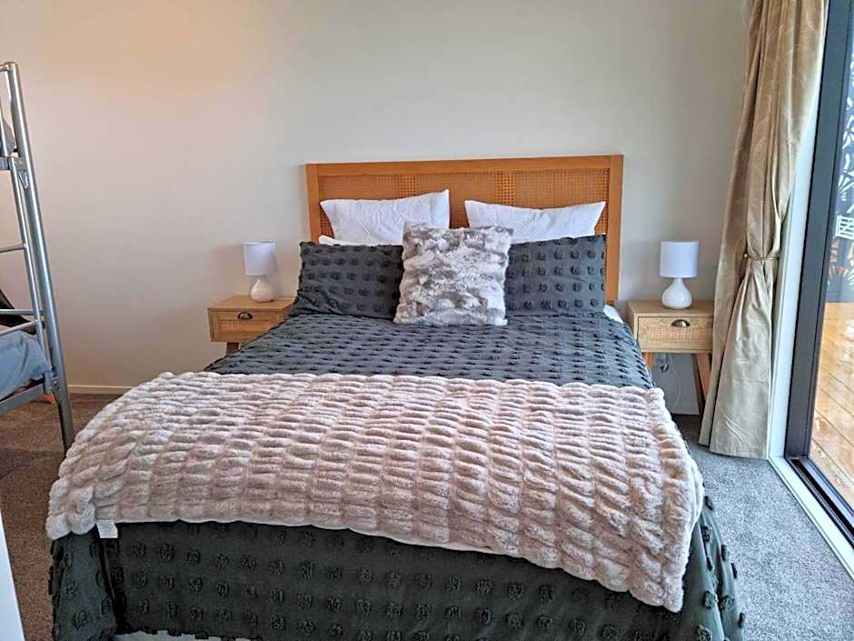 Mangorei Heights - New Plymouth