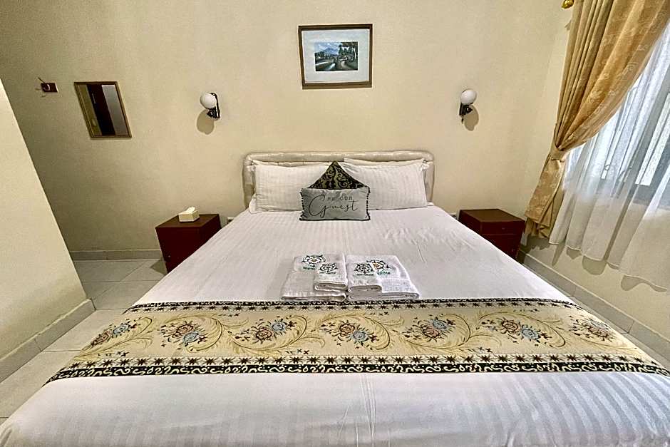 Whiterose Guesthouse