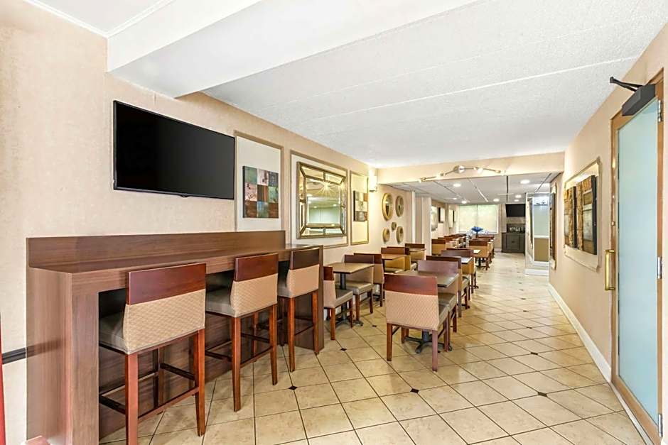 Best Western Hazlet Inn