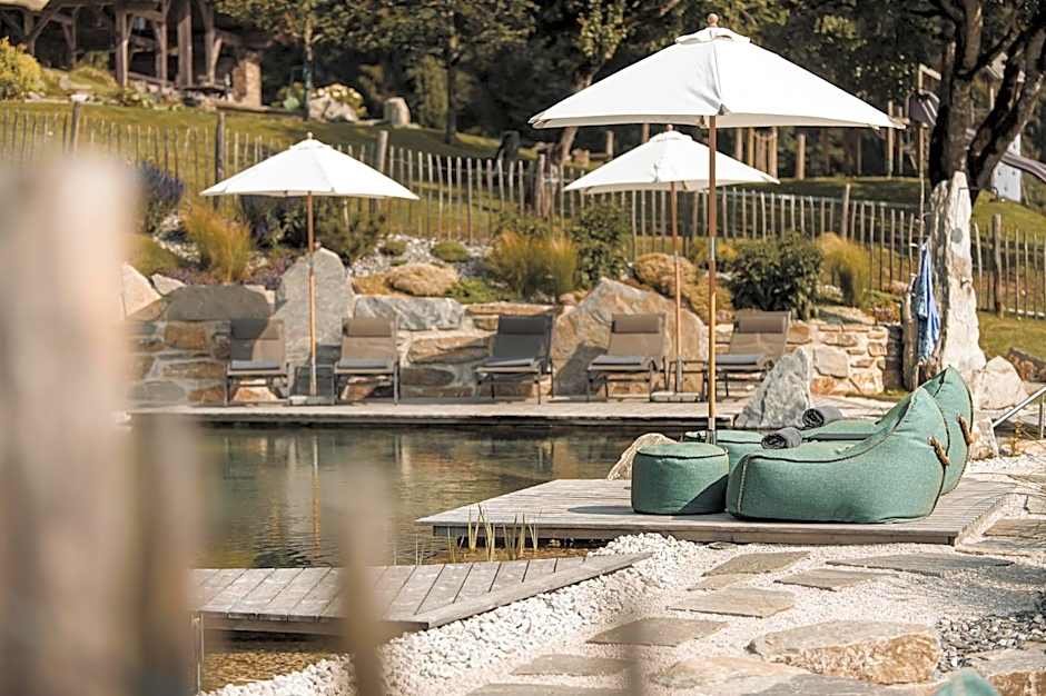 ASTER Boutique Hotel & Chalets