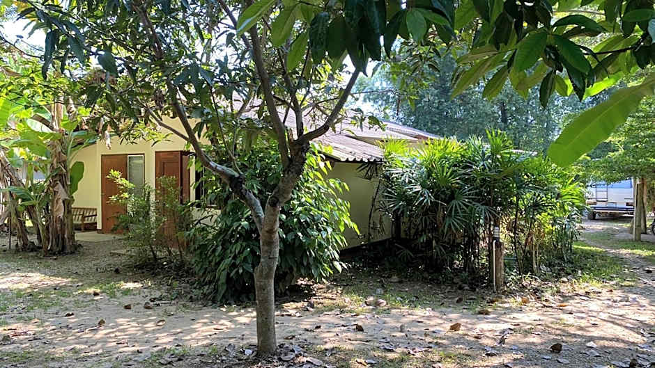 Brown House Chiangdao