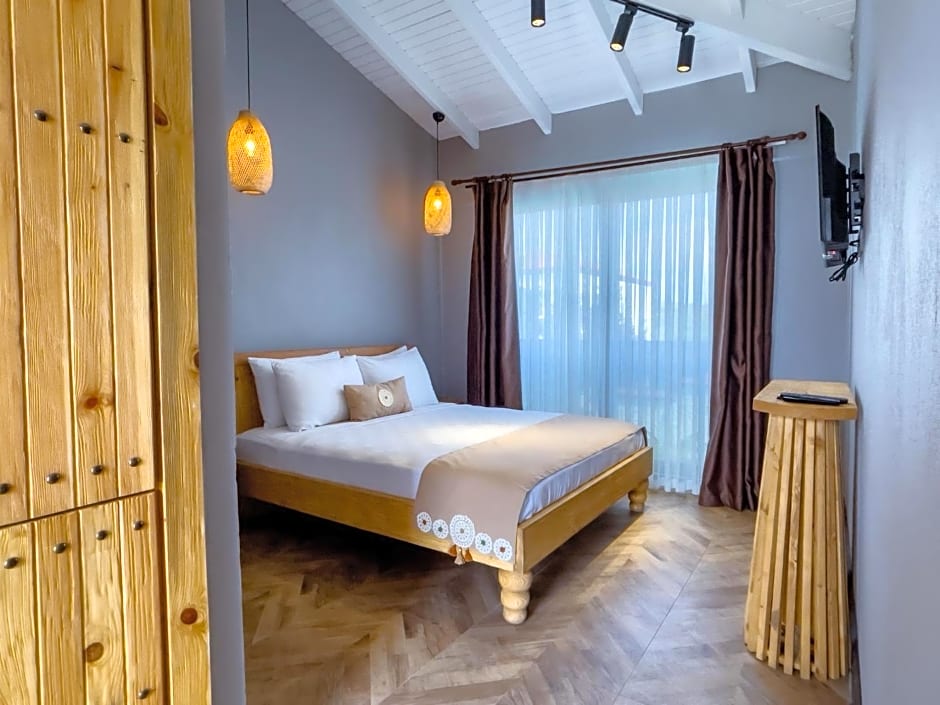 Trina Talles Hotel Alacati - Luxury Desing